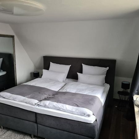 Exklusive Ferienwohnung Nahe Der Nordsee Wesselburen Екстер'єр фото