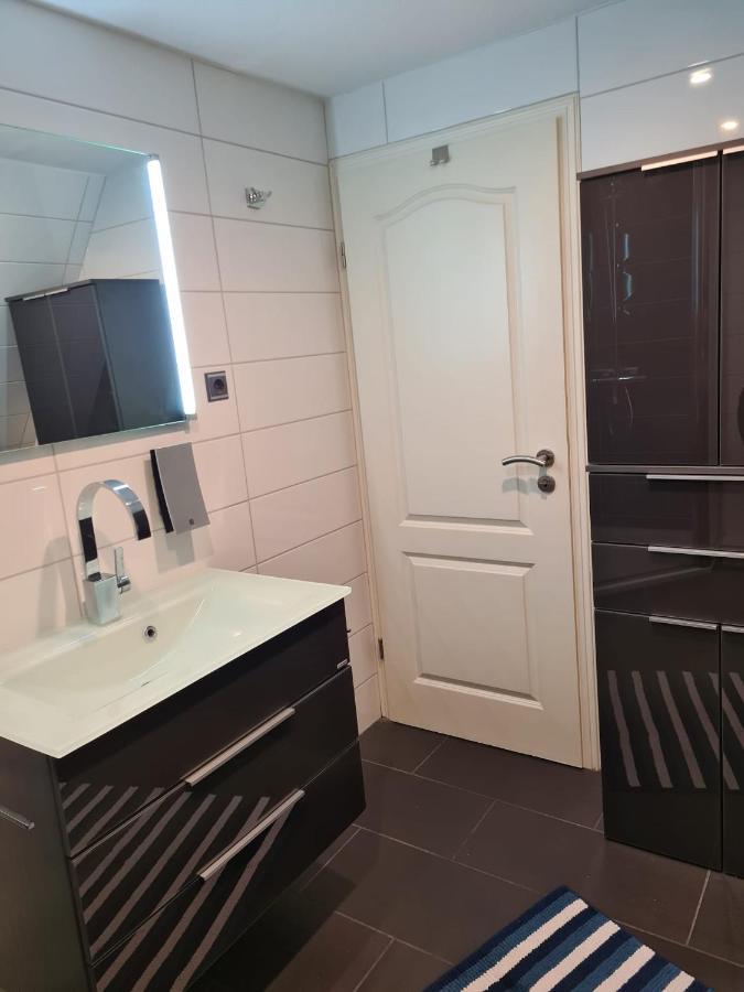 Exklusive Ferienwohnung Nahe Der Nordsee Wesselburen Екстер'єр фото