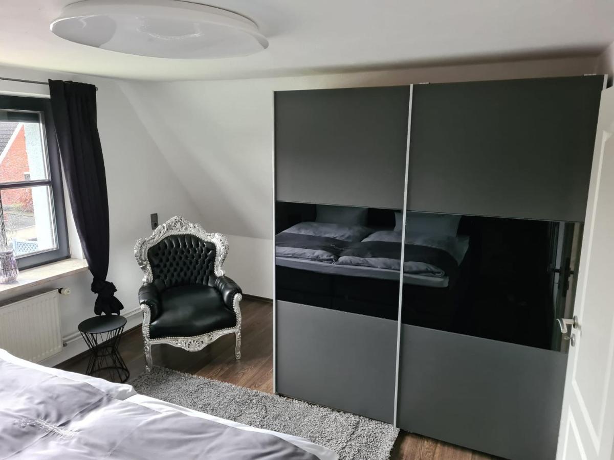 Exklusive Ferienwohnung Nahe Der Nordsee Wesselburen Екстер'єр фото